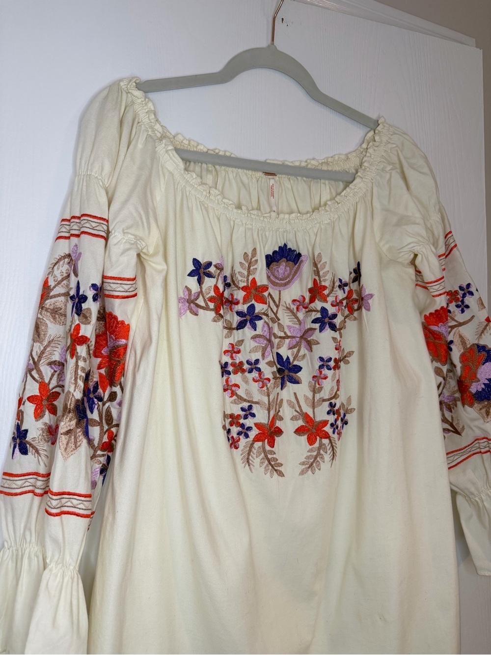 Free People Fleur Du Jour Off the Shoulder Embroidered Dress Boho Size Medium - Picture 5 of 13